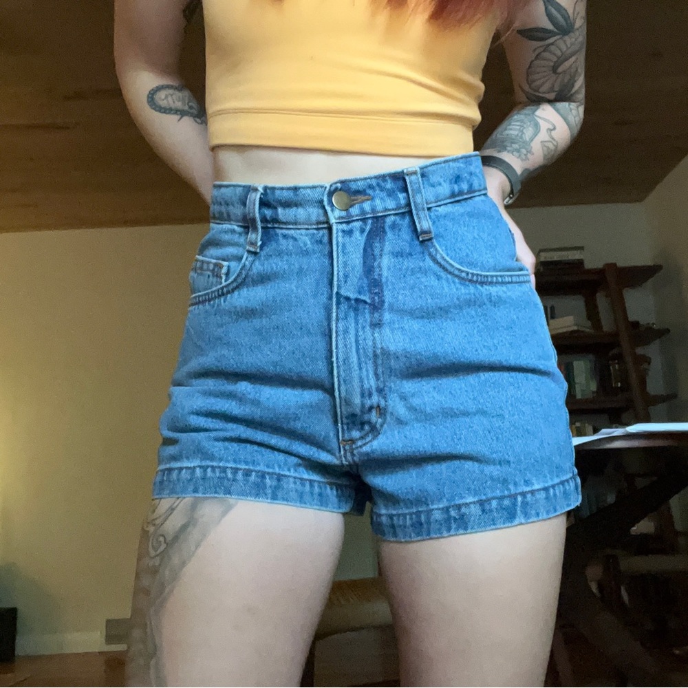 Los Angeles Apparel Denim Loose Short Size 26 Medium Wash